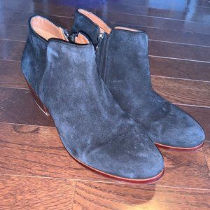 Eddie Bauer Suede Black Booties